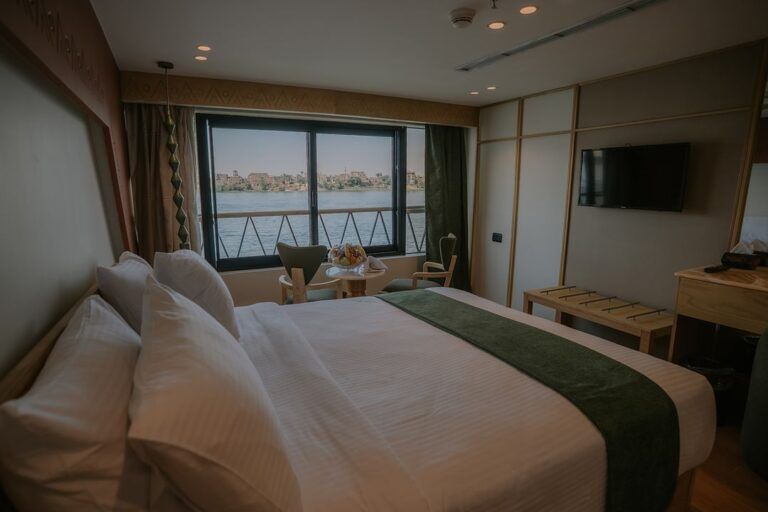 Magic II Nile Cruise