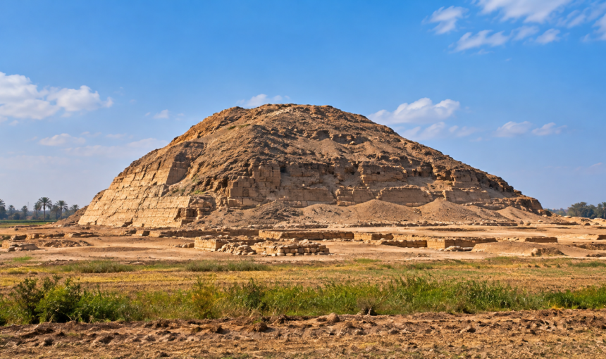 Hawara Pyramid Fayoum: History, the Lost Labyrinth & Visitor Guide