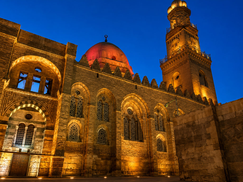 20 Day Egypt Historical Tour – Pyramids, Temples & Tombs