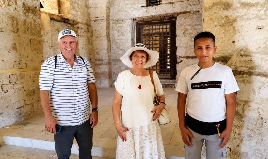 How to Visit the Pyramids with Mobility Issues: A Practical Guide for a Comfortable Giza Experience