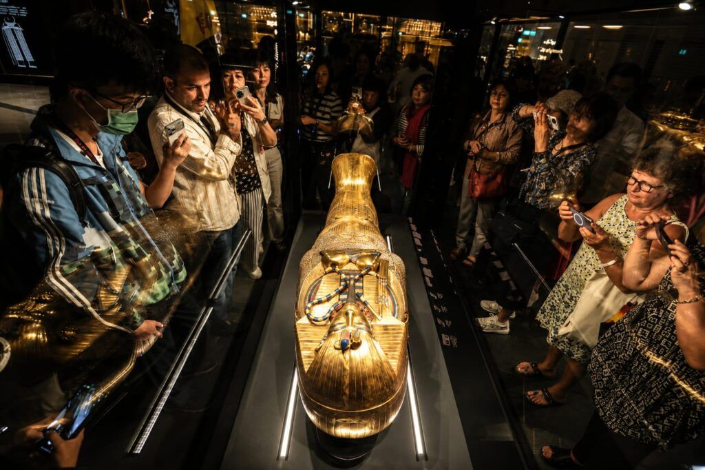 16-Day Luxury Egypt Tour: Cairo, Nile Cruise & Red Sea