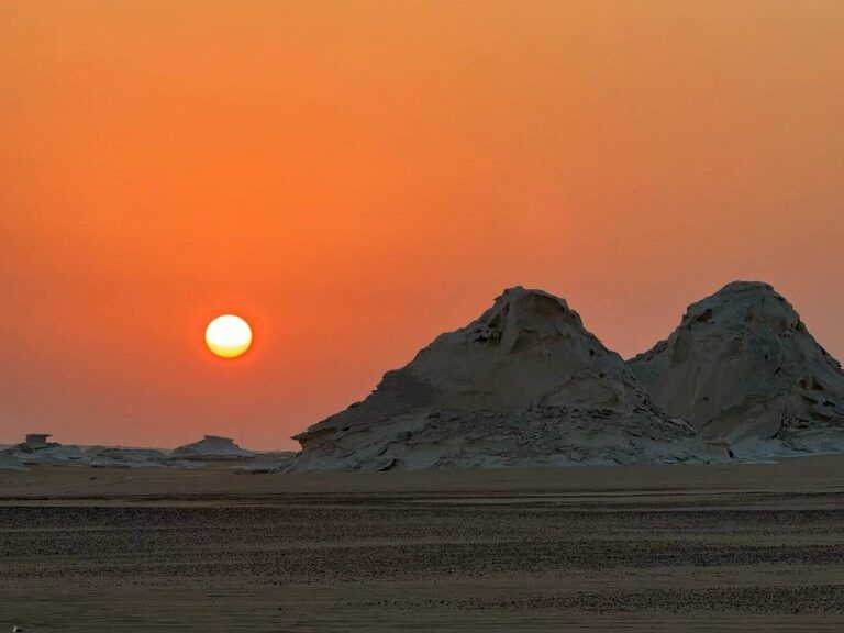 20 Day Egypt Tour with Siwa Oasis and White Desert